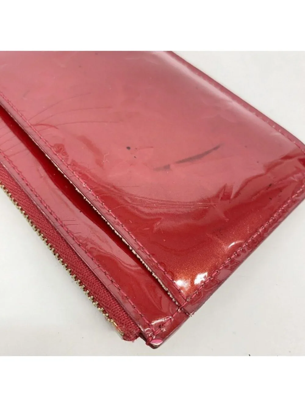 Louis Vuitton Coin Case Vernis Pochette Cles NM Pomme D'amour